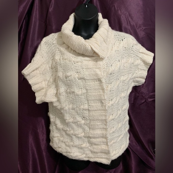 GAP Handknit Chunky Short Sleeve Sweater Cardigan Buttons Cropped Wool Alpaca - Picture 1 of 16